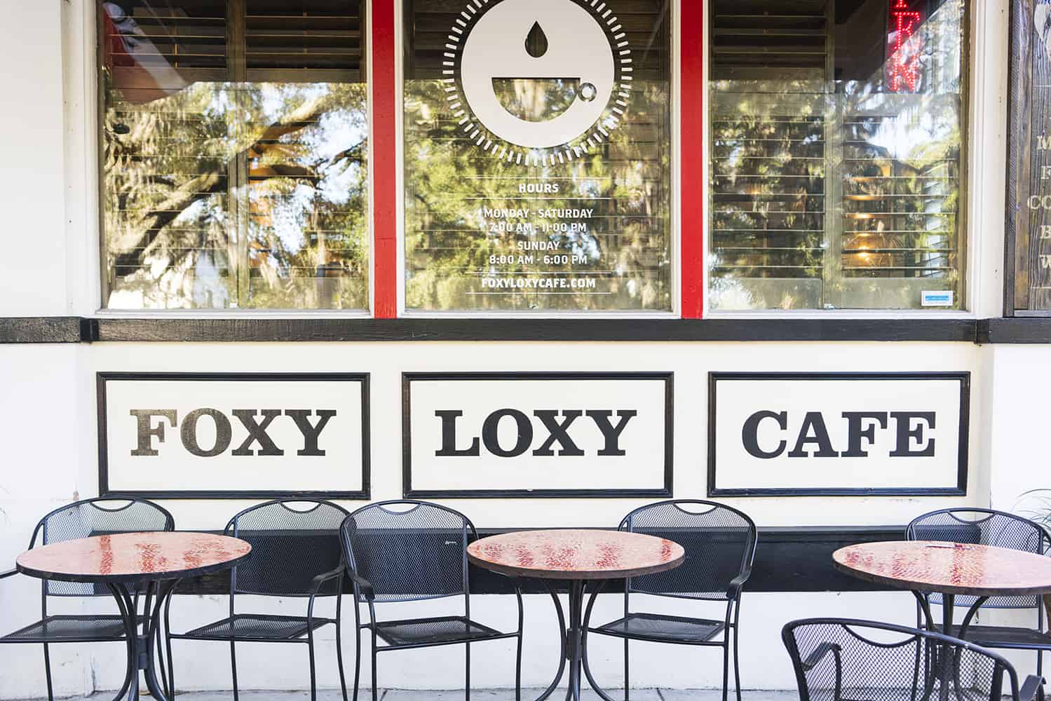 foxy-loxy-cafe