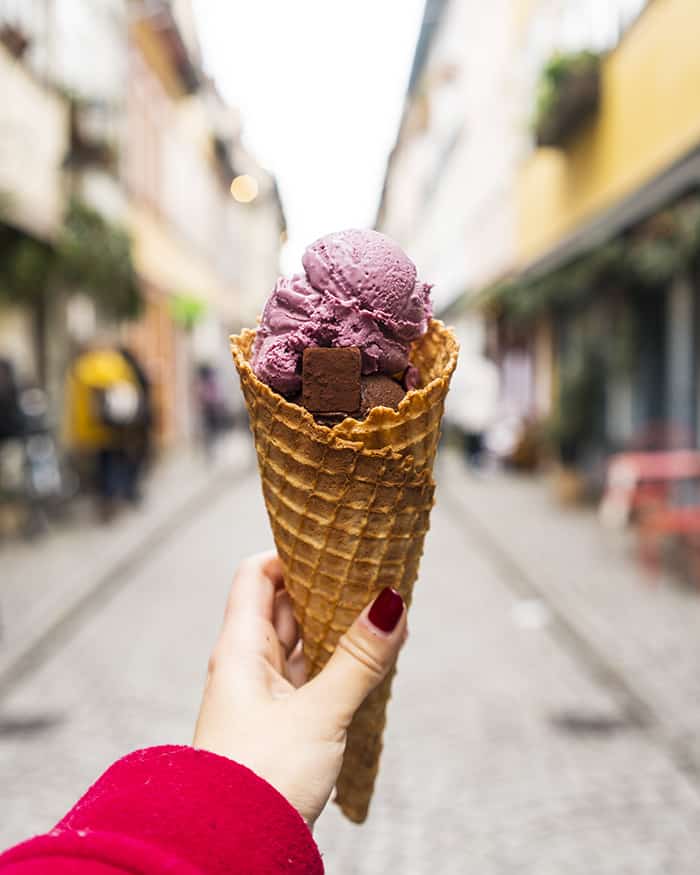 Wine ice cream