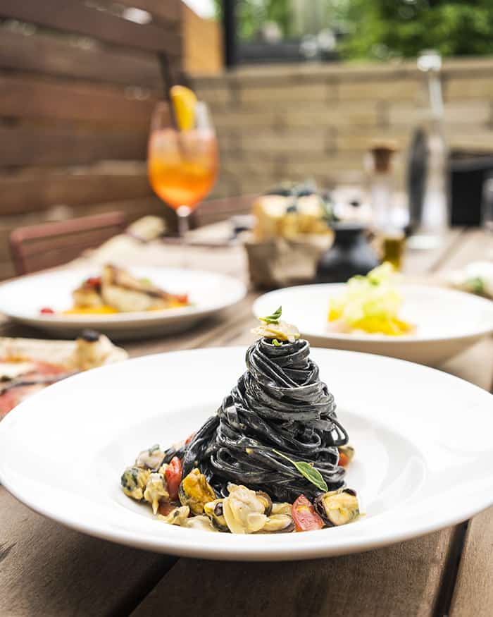 SQUID INK TAGLIOLINI 