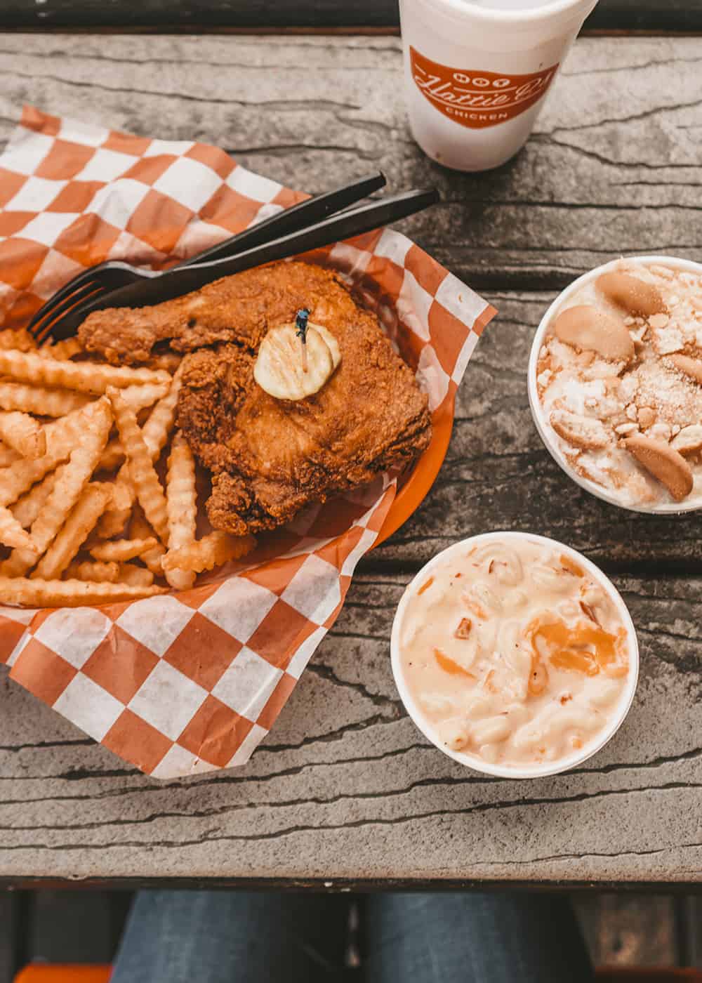 Hot chicken in Hattie B's in Nashville