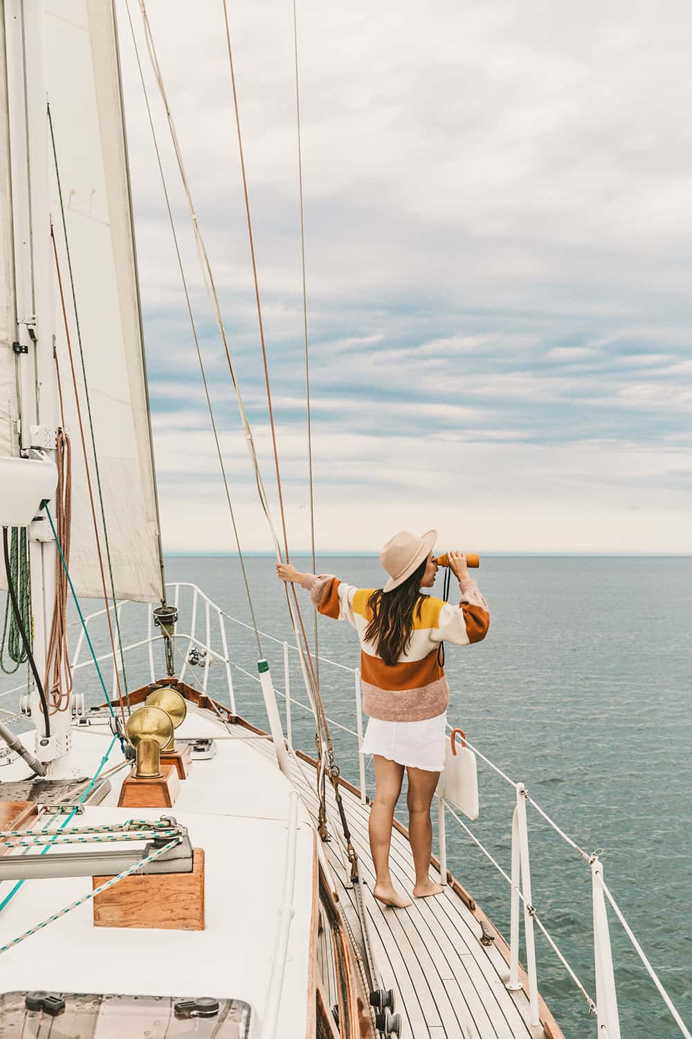 Sailing on Lake Michigan on a sailboat