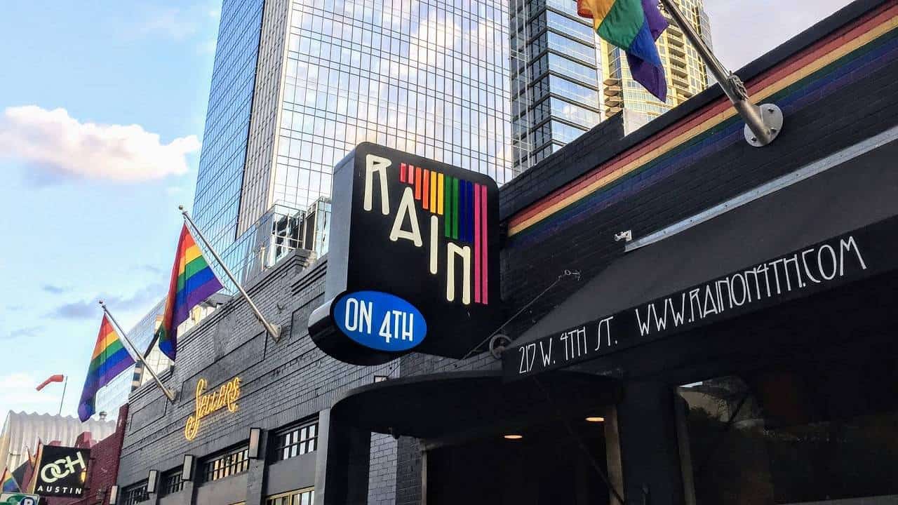 Rain on 4th - gay bar in Austin Texas